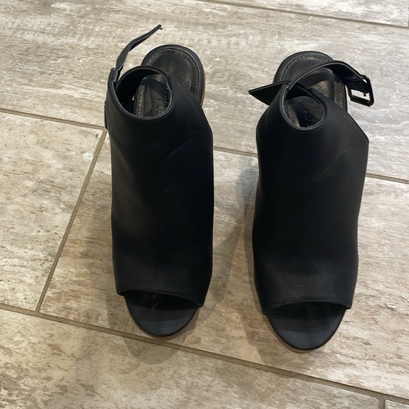 Black wedge sandals - Picture 2 of 6